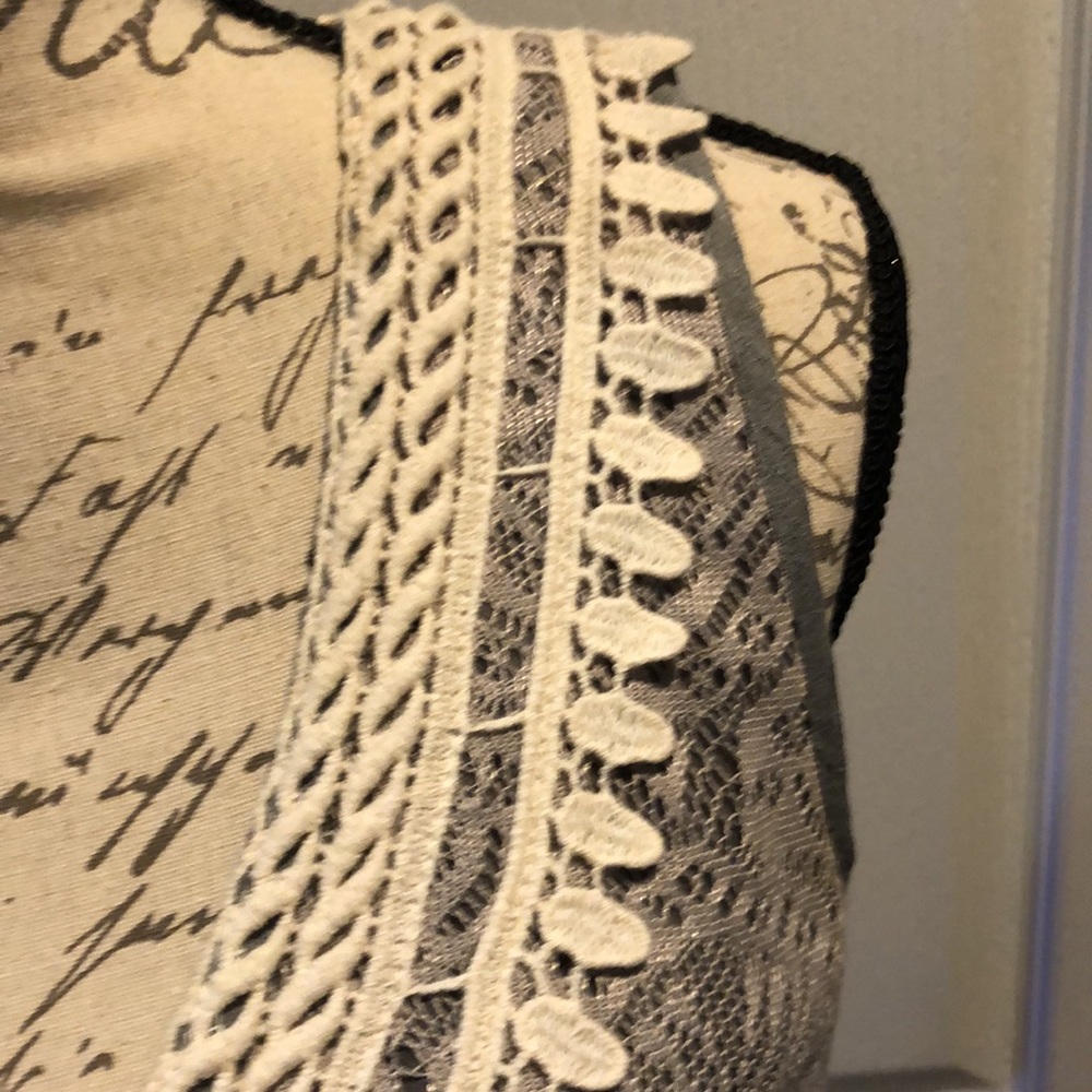 A’reve sleeveless dress - Picture 4 of 13